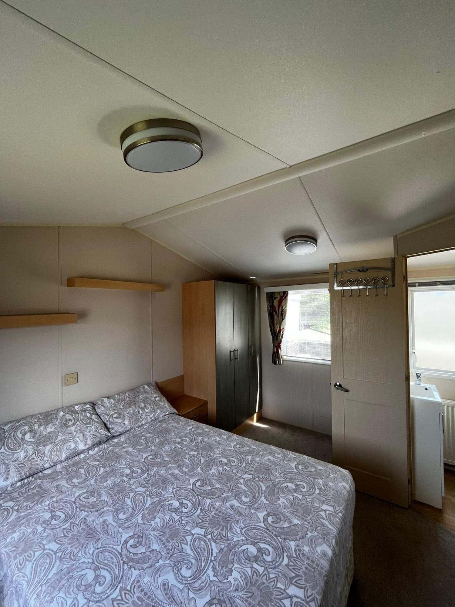 וויטסטייבל Seaview Holiday Rentals - Seawall מראה חיצוני תמונה